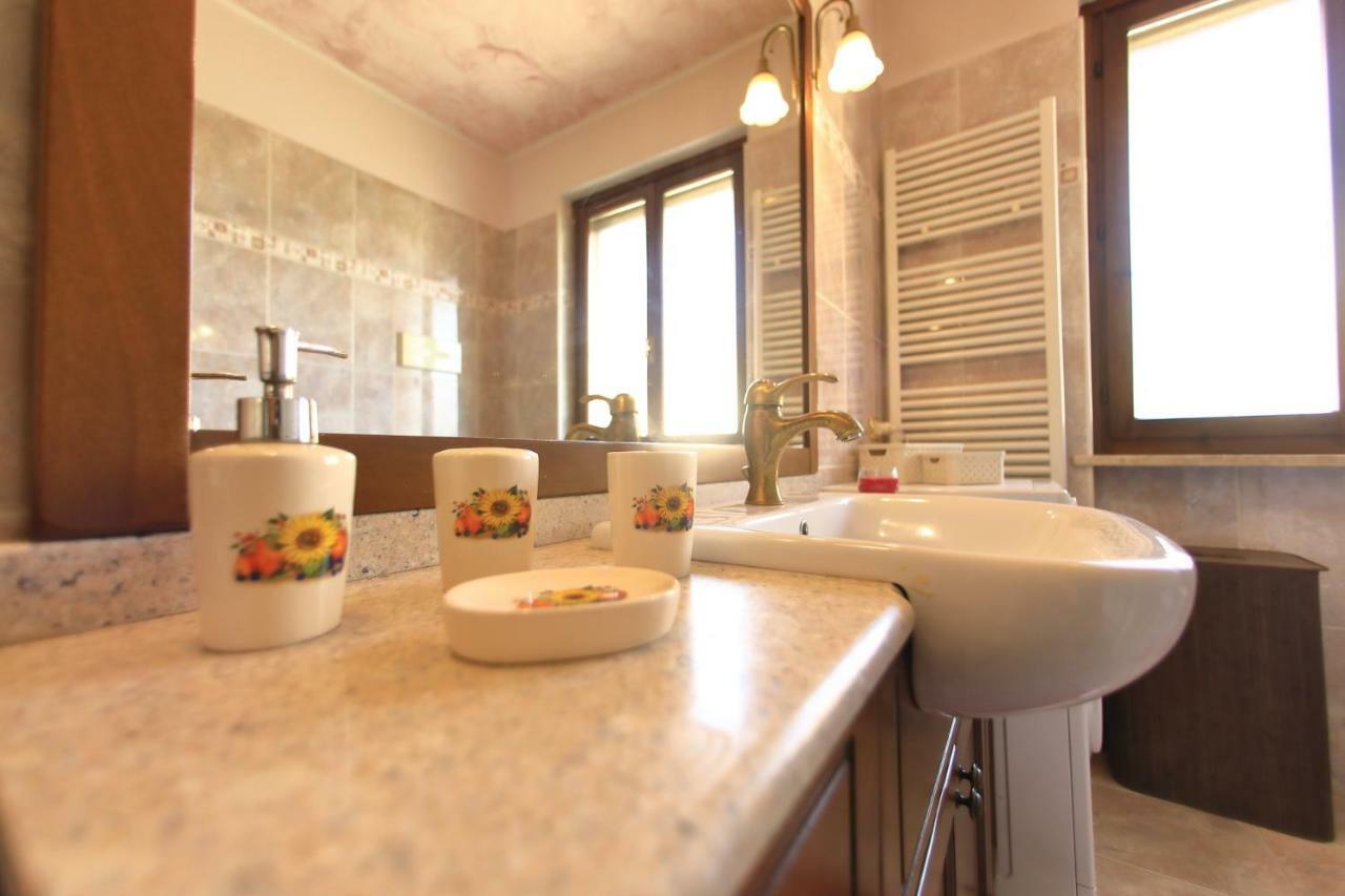Residenza Franca Villa วาเลจโจ ซูล มินโช ภายนอก รูปภาพ